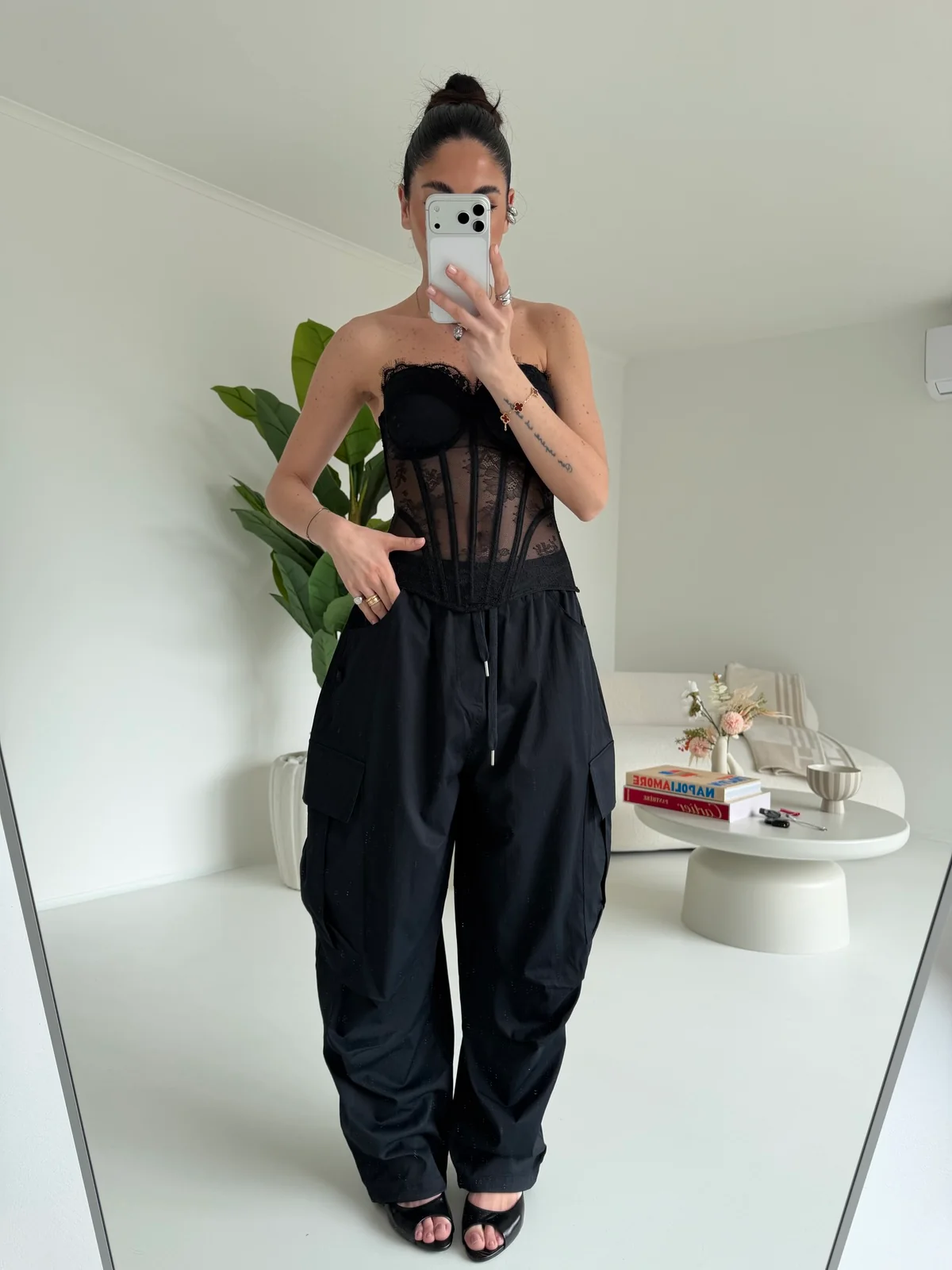 112601-PANTALONE CARGO NERO
