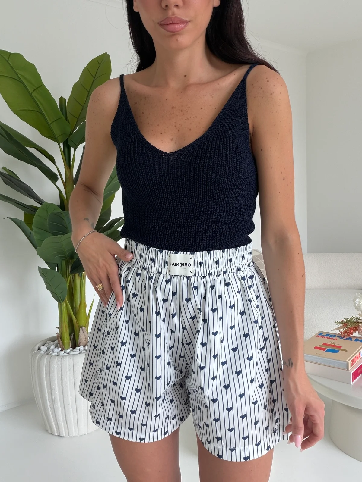 985311-SHORT ORIGINAL NAVY