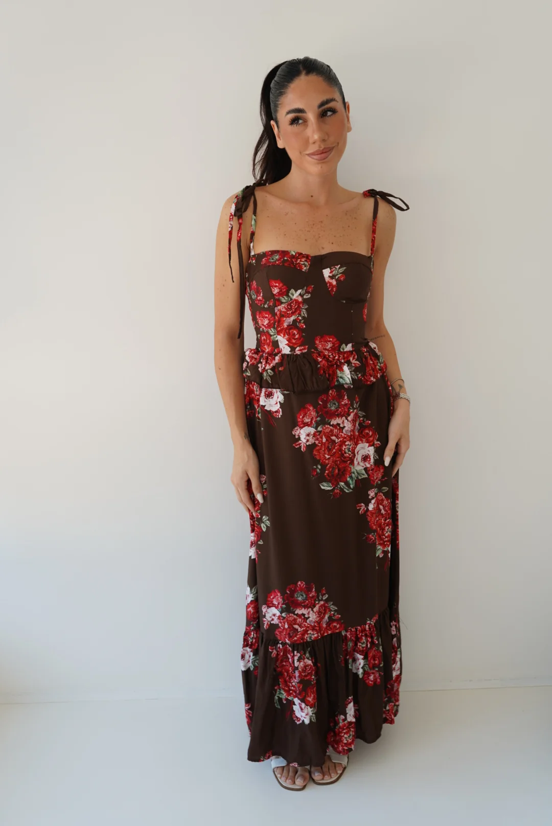 ABITO SEVILLA BLACK ROSE