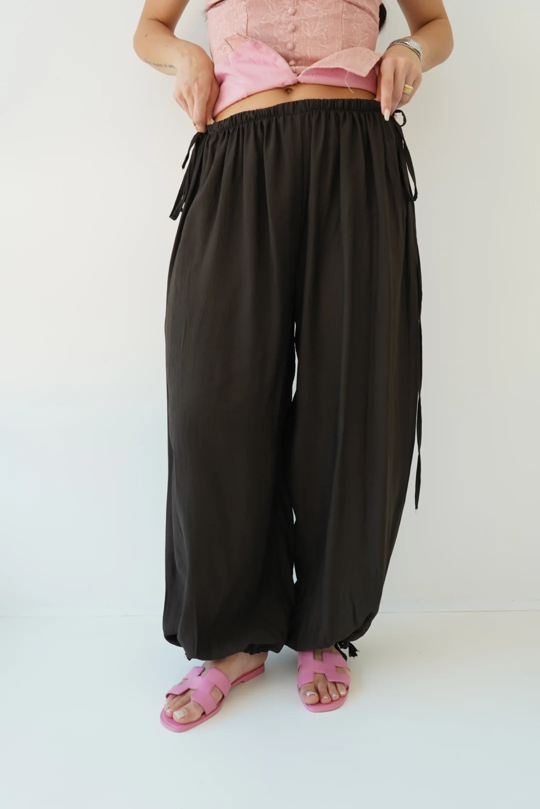 PANTALONE LACES CHOCO