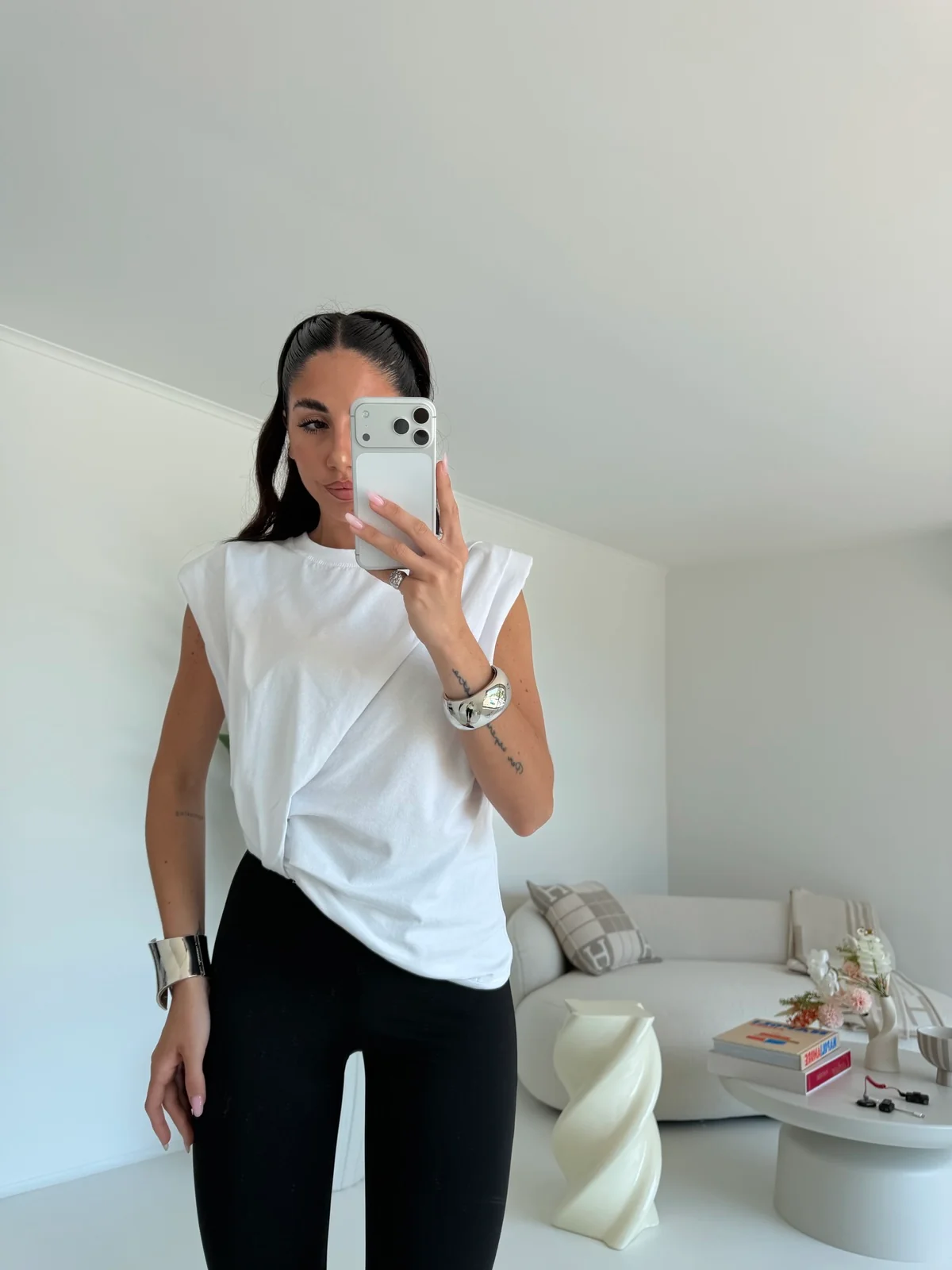 T-SHIRT INFLUENCER MILK